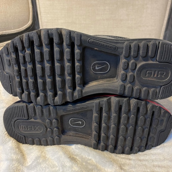 Nike air max - Sz 7 men’s / Sz 8.5 women’s - Picture 3 of 4